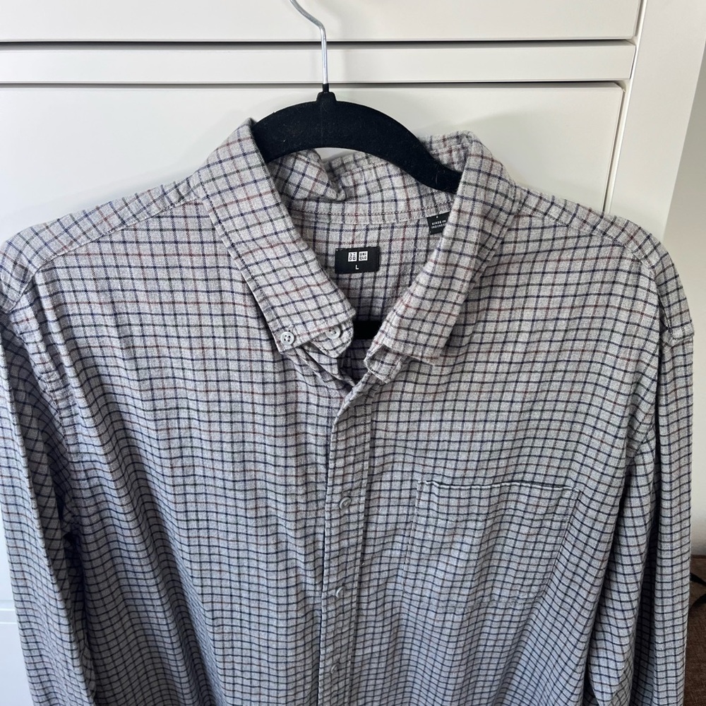 Men’s Size L UNIQLO Navy/Gray/Green/Brown Plaid Shirt